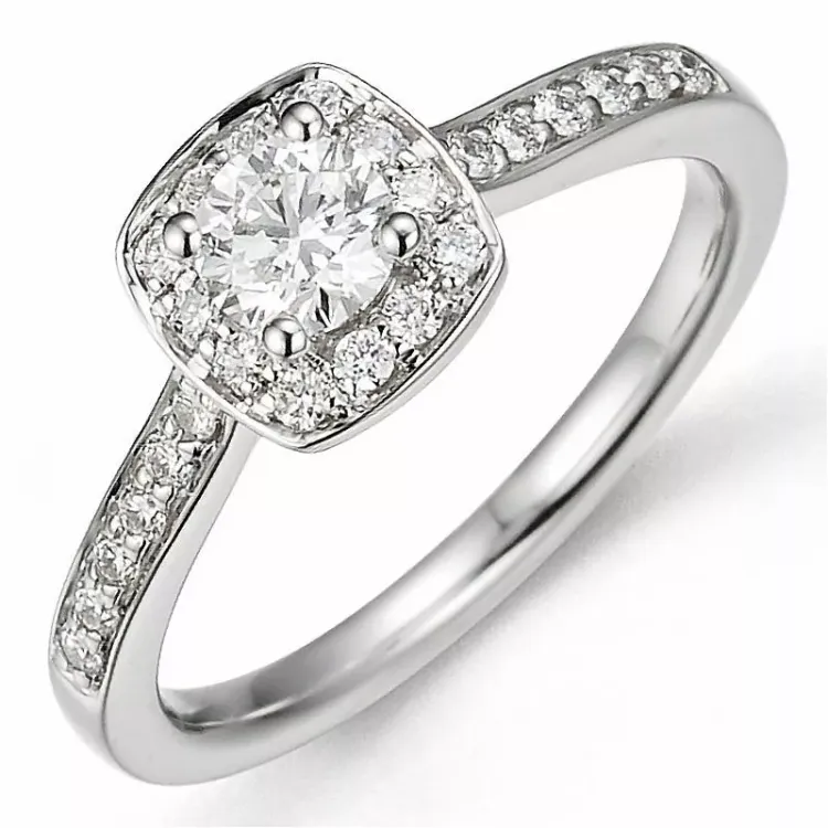 Beställningsvare - diamantring i 14  karat vitguld 0,32 ct 0,21 ct