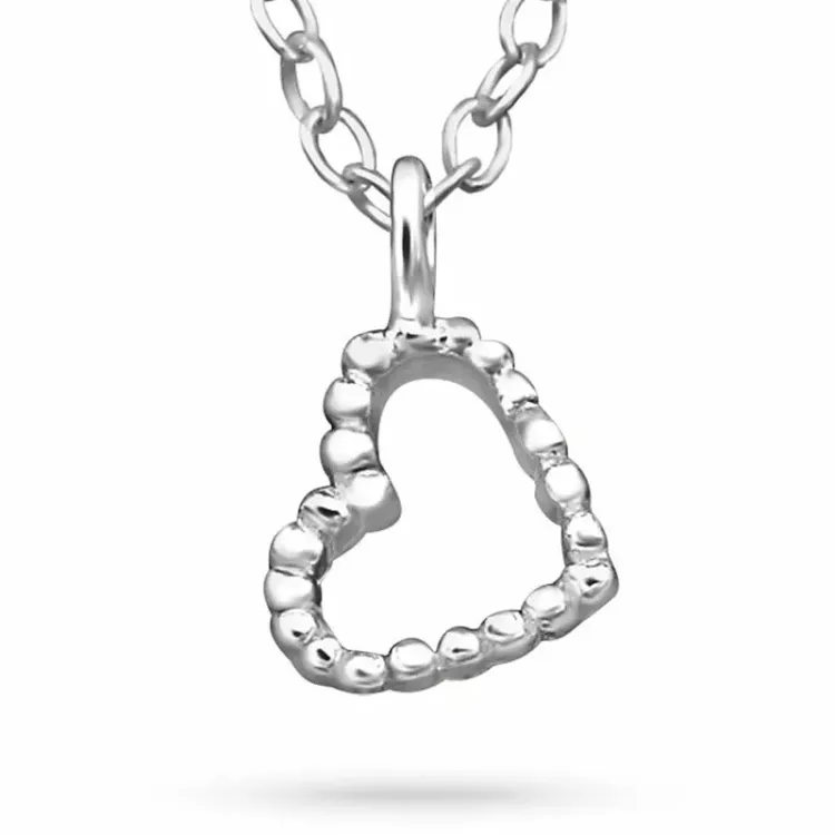 Hjärta halsband i silver med hängen i silver