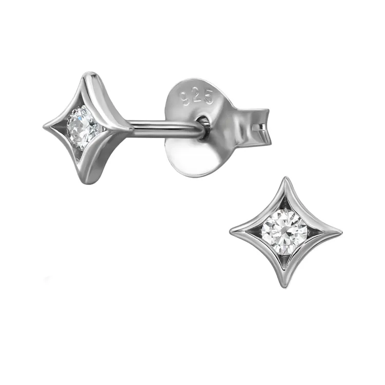 örhängestift i rhodinerat silver med lab grown diamant 