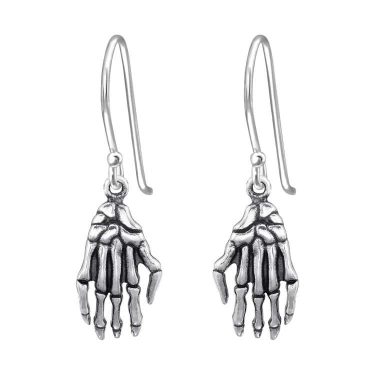 skeletthand örhängen i silver - Little Ones