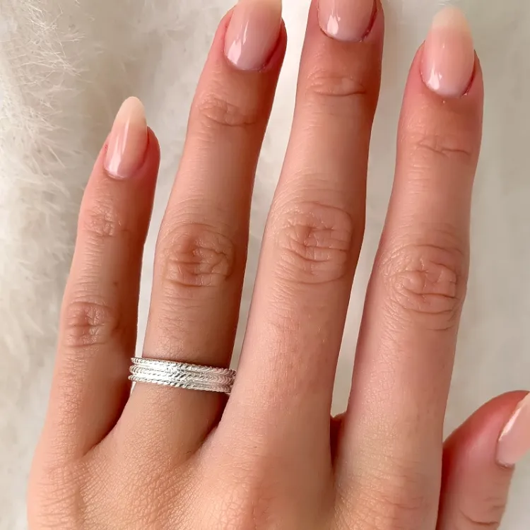 ring i silver