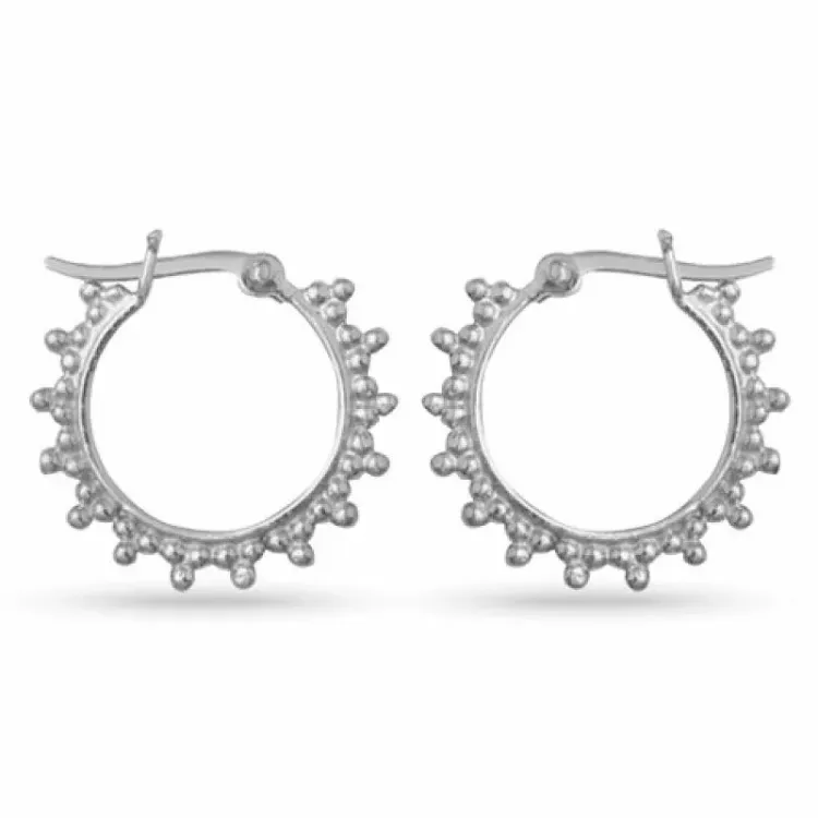 Rund örhängen i silver