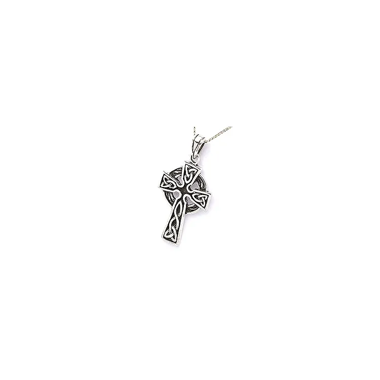 Kors hängen i oxiderat sterlingsilver