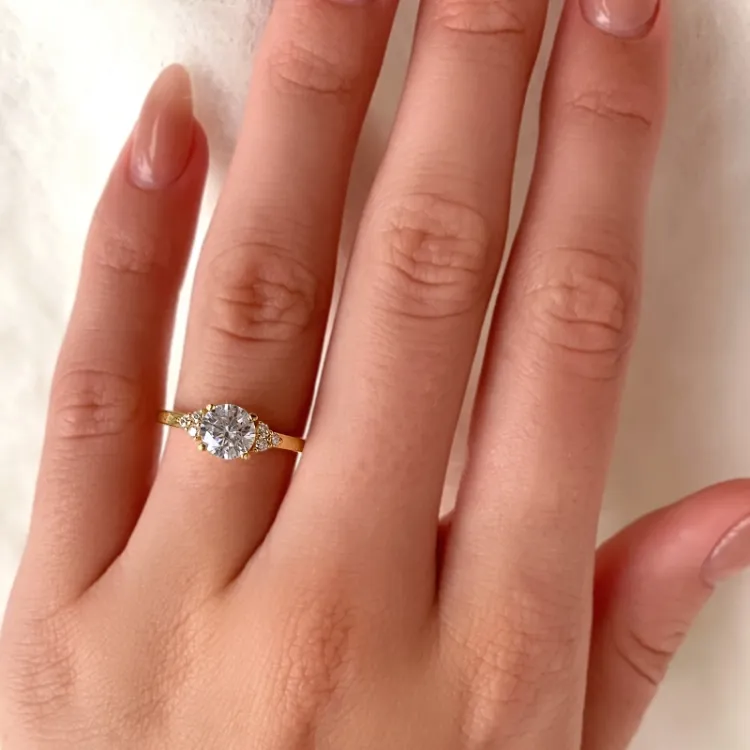 vit zirkon ring i 9 karat guld - Gold Collection