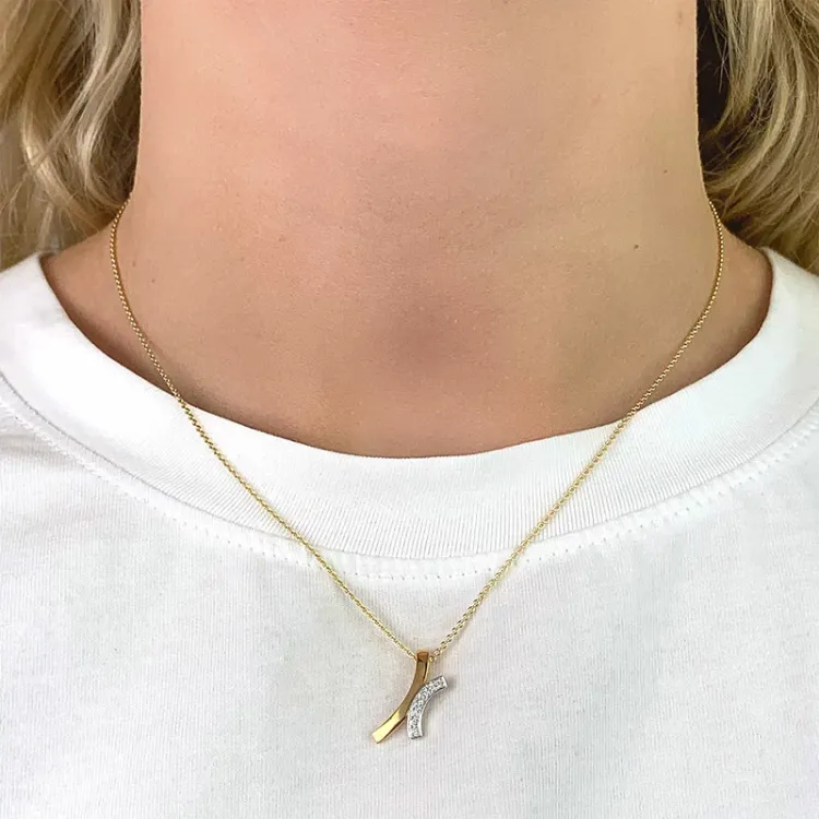 hängen i 9 karat guld med rhodium