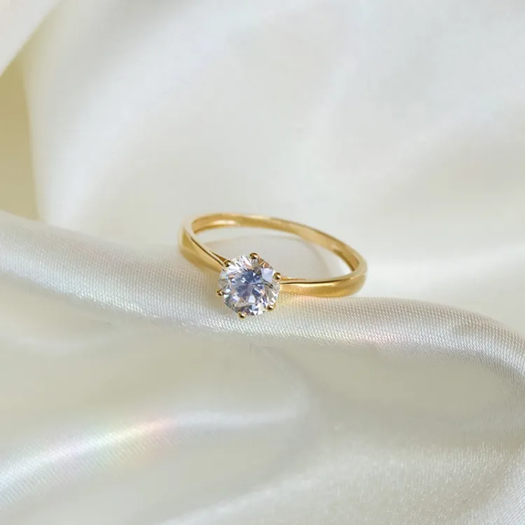 guldringar: solitärring i 9 karat guld - Gold Collection