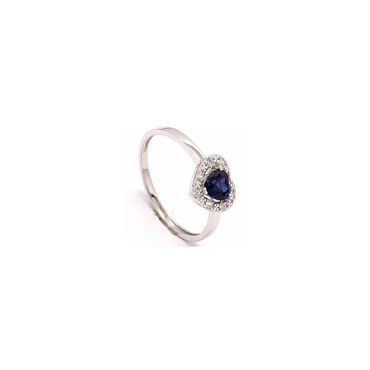 Hjärta ring i 8 karat vitguld