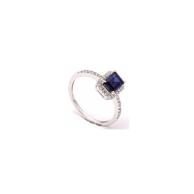 ring i 8 karat vitguld
