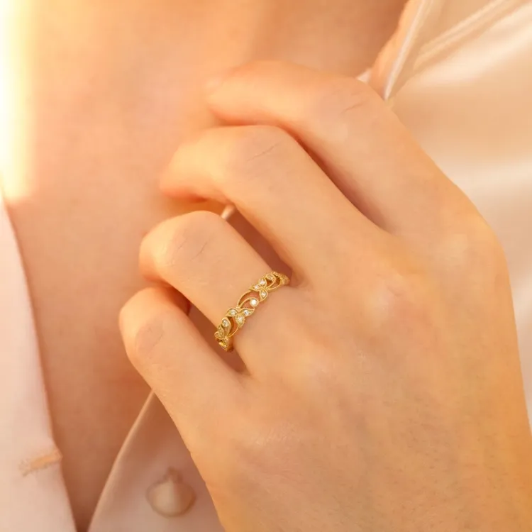 guld guld ring i 14  karat guld 0,10 ct