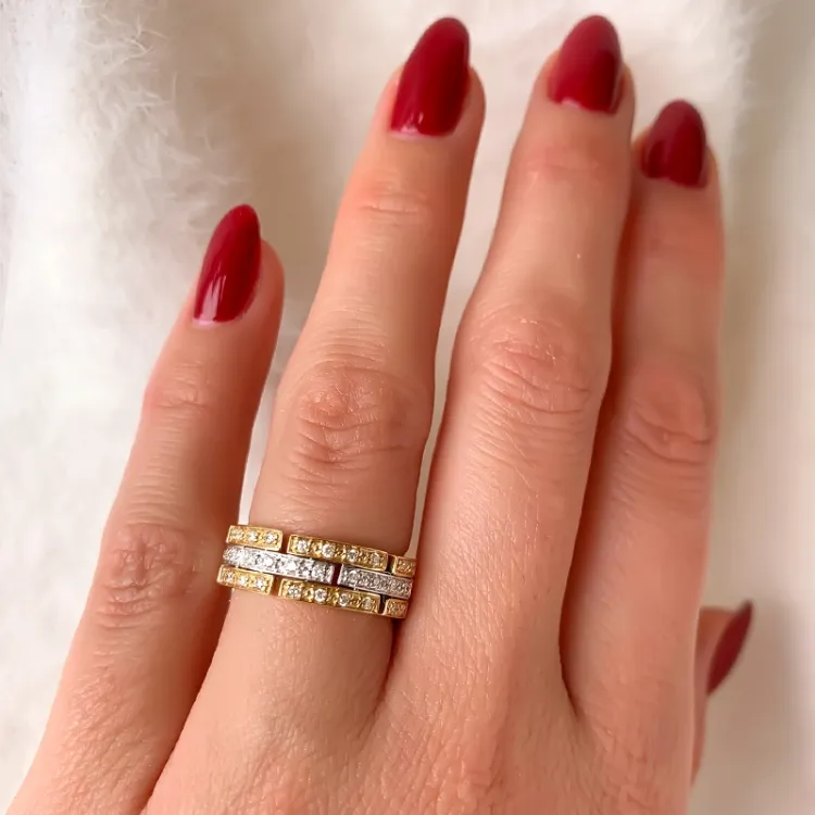 diamant guld ring i 14 karat guld- och vitguld 0,29 ct