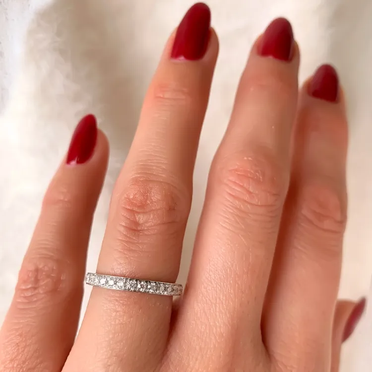 diamantring i 14 karat vitguld 0,26 ct
