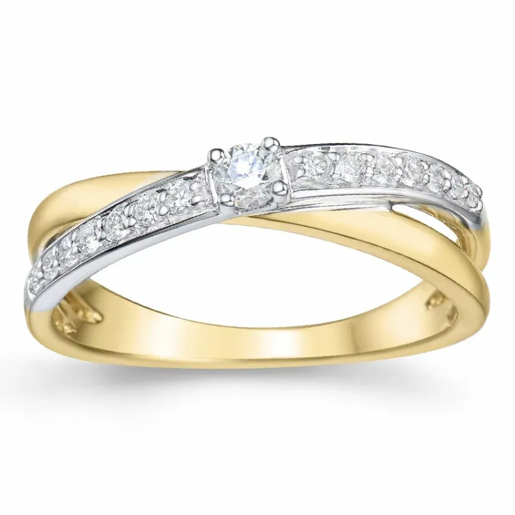 diamant ring i 14 karat guld- och vitguld 0,25 ct