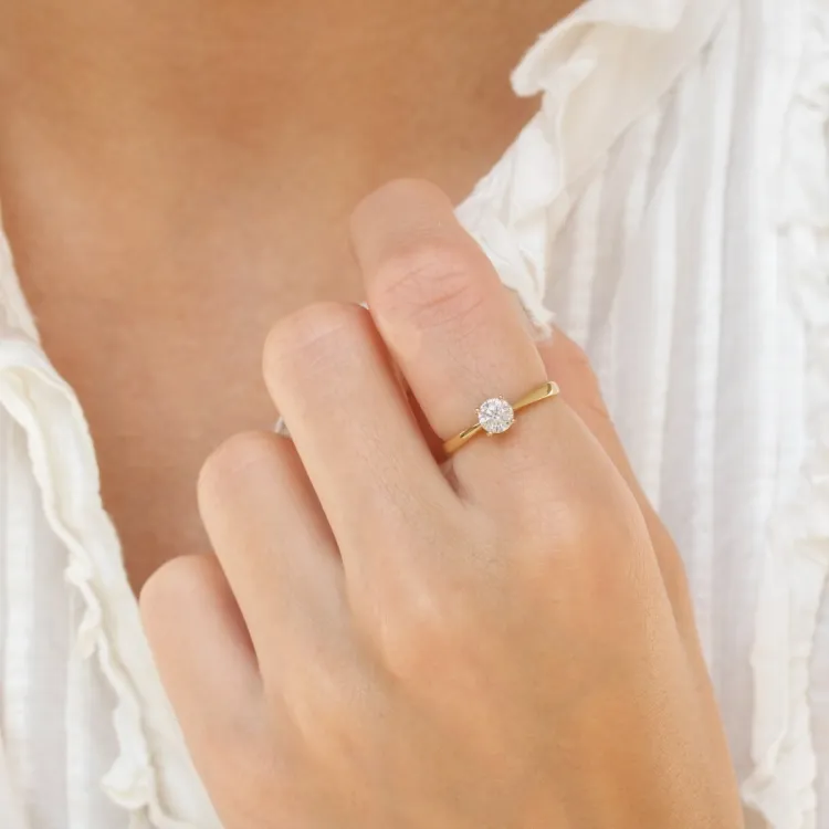 solitärring i 9 karat guld - Gold Collection