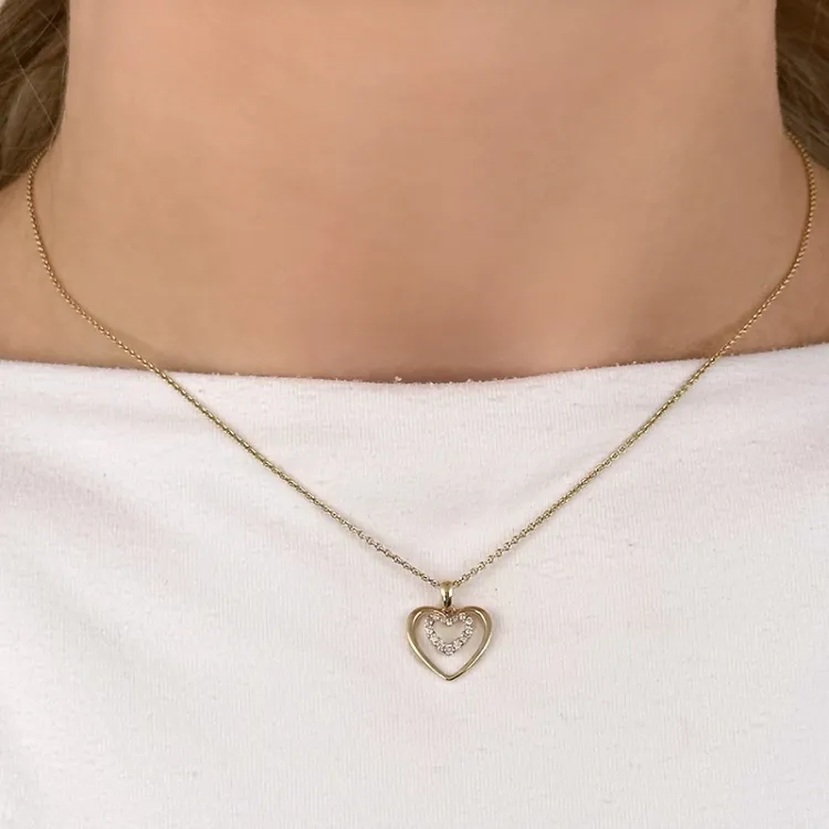 hjärta hängen i 14 carat guld 0,08 ct