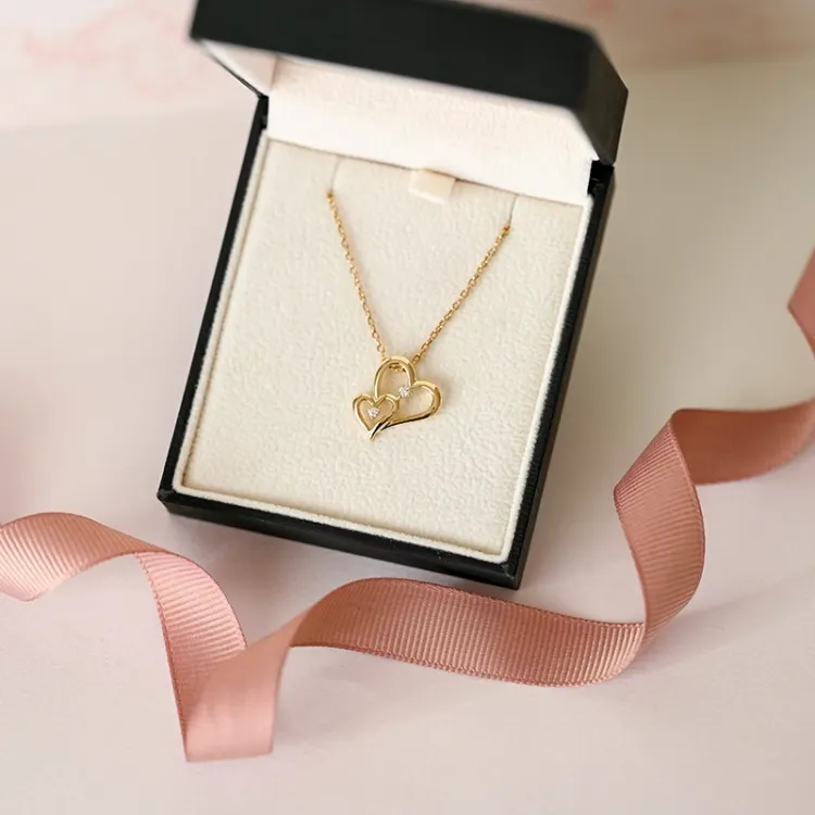 hjärta hängen i 14 carat guld 0,06 ct