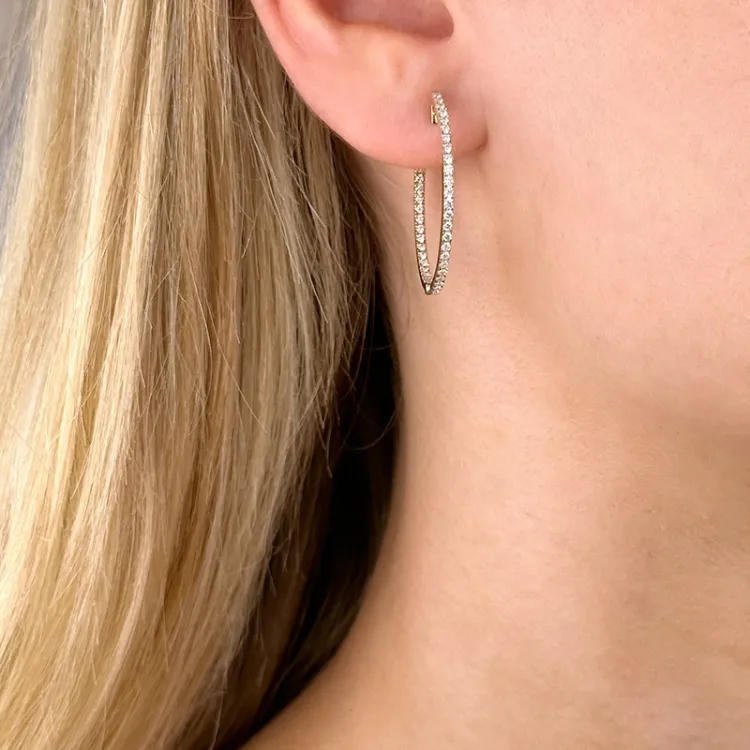 28 mm diamant creol i 14 karat guld med diamant