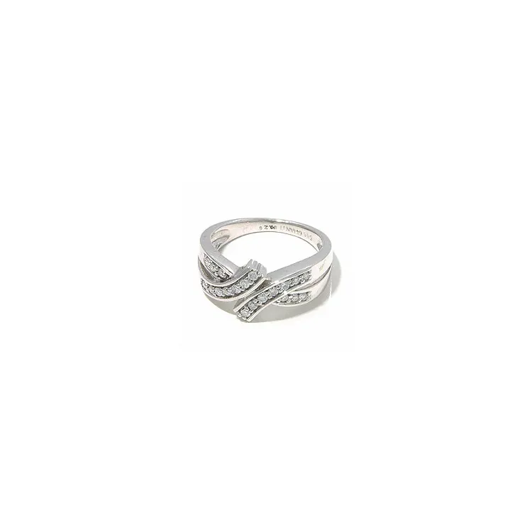 vitgulds ring i 14  karat vitguld 0,26 ct