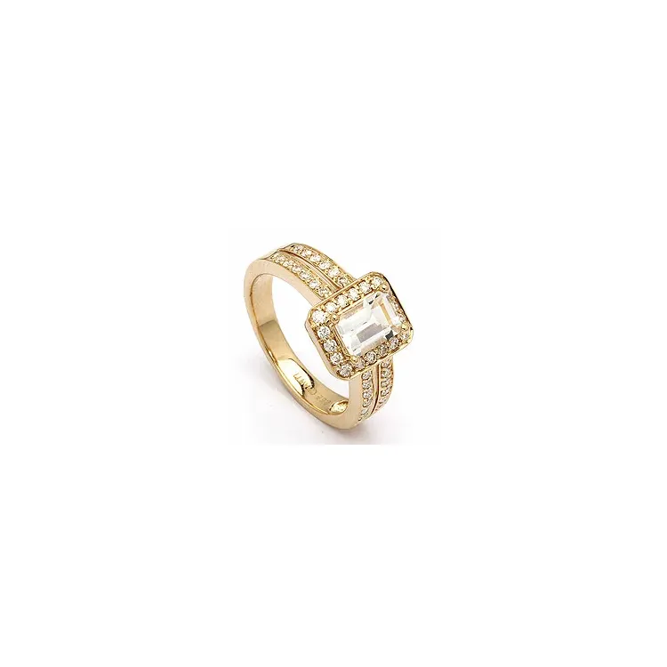 diamantring i 14  karat guld 0,43 ct 