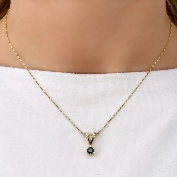 sort diamant hängen i 14 carat guld 0,40 ct