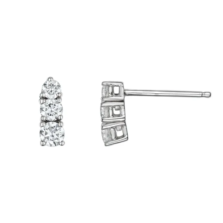 diamant örhängestift i 14 karat vitguld med diamant 