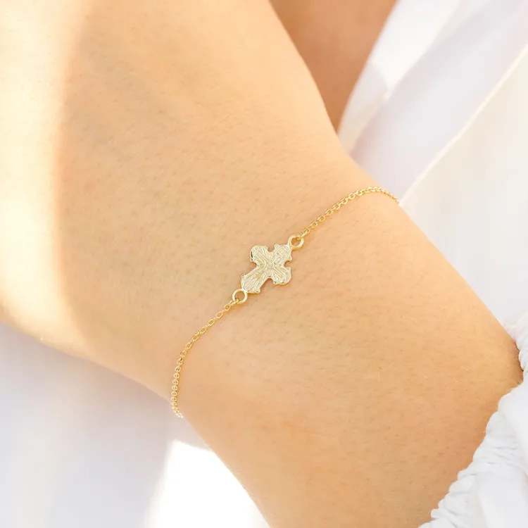 13 x 8 mm Siersbøl dagmarkors armband i 9 karat guld