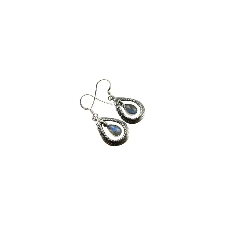 Droppformad grå örhängen i oxiderat sterlingsilver