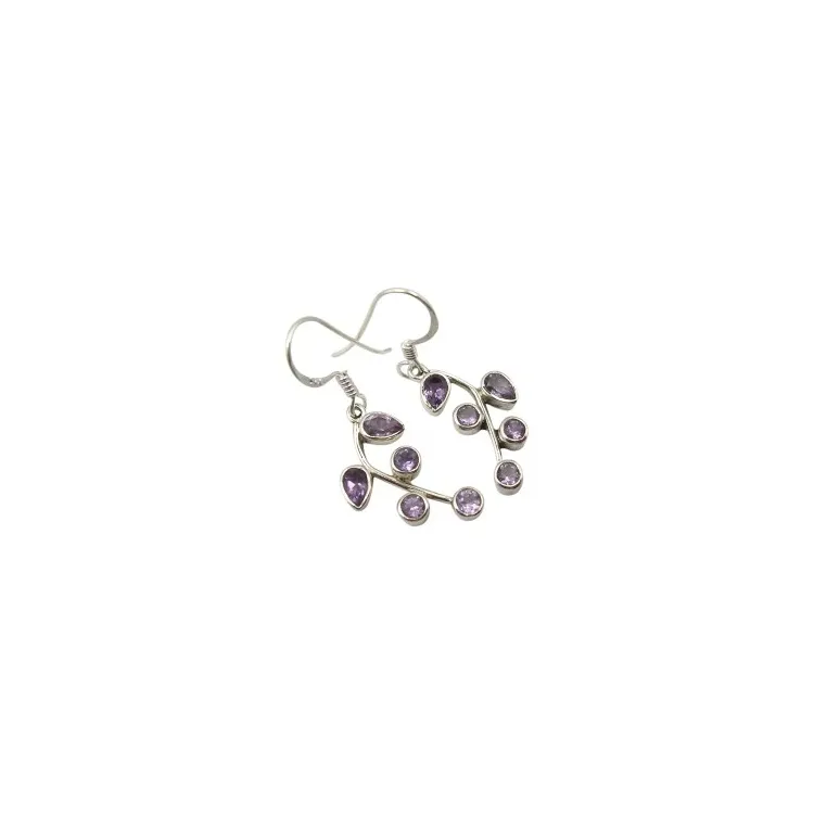 Hänga lila ametist örhängen i oxiderat sterlingsilver