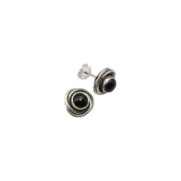 Onyxer örhängestift i oxiderat sterlingsilver