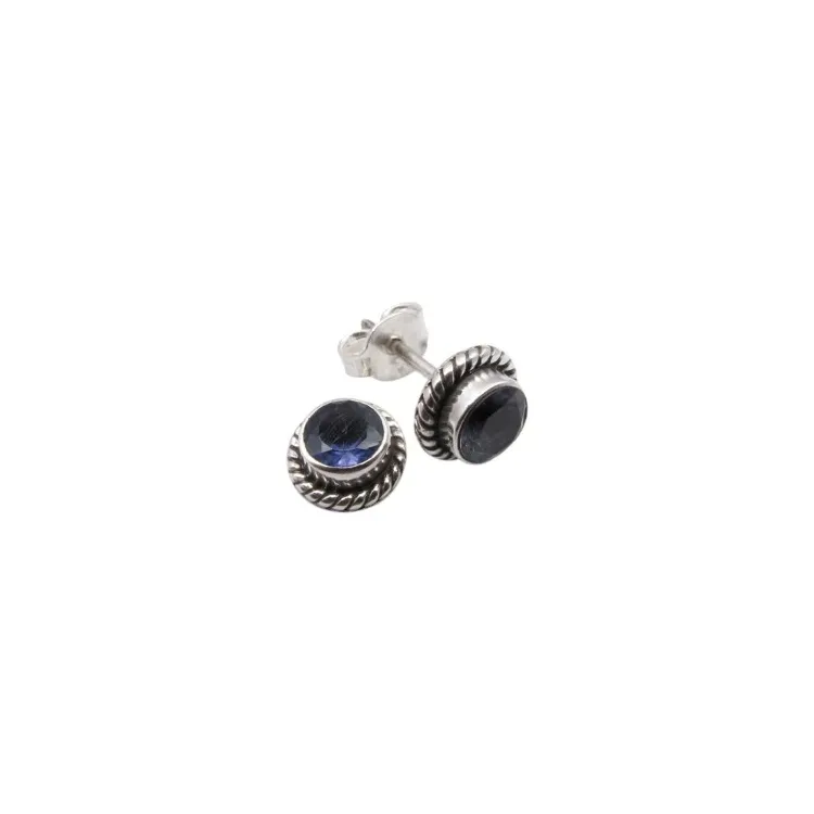 Runda iolit örhängestift i oxiderat sterlingsilver