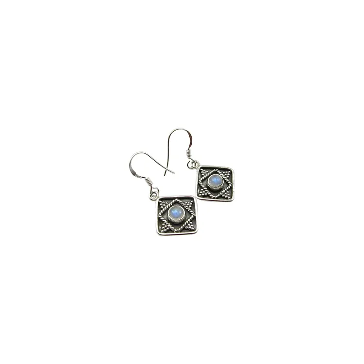 Fyrkantigt månsten örhängen i oxiderat sterlingsilver