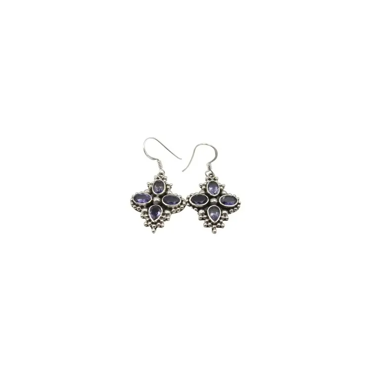 iolit örhängen i oxiderat sterlingsilver