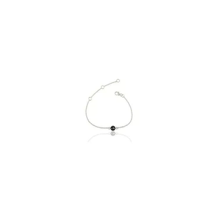 Runt armband i silver med hängen i silver