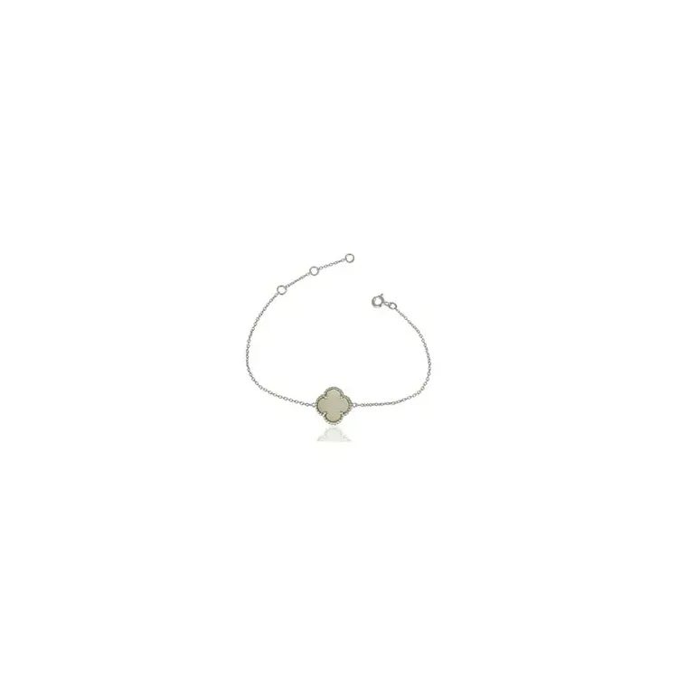 fyrklöver armband i silver med hängen i silver