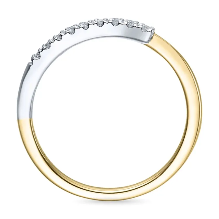 diamantring i 14  karat guld- och vitguld 0,06 ct