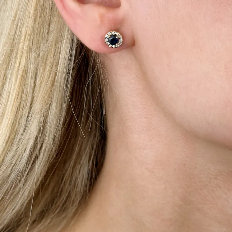 runda safir diamantörhängen i 14 karat guld med safir och diamant