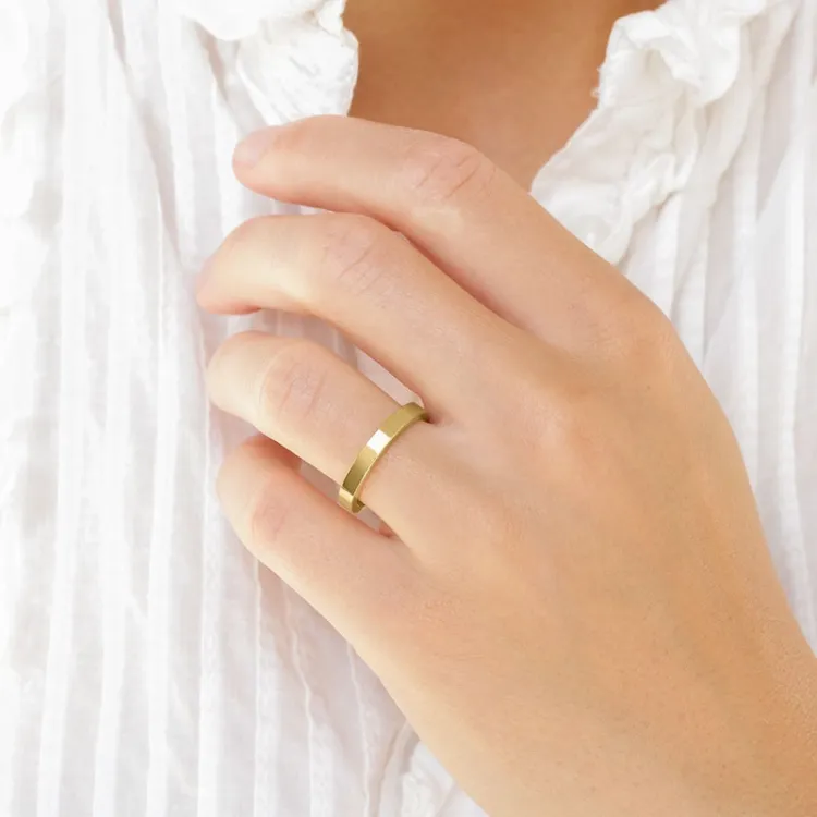 3 mm vigselsringar i 14  karat guld - set