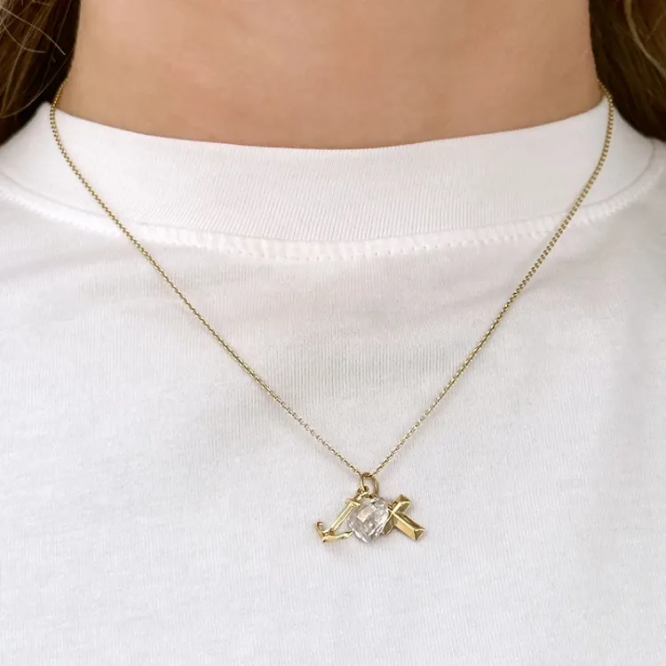 tro-hopp-kärlek vit zirkon hängen i 9 karat guld - Amoré
