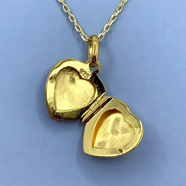 13 x 16 mm hjärta medaljong i förgyllt silver