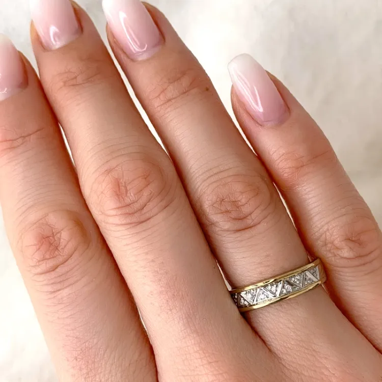 abstrakt diamant ring i 9 karat guld- och vitguld 0,04 ct