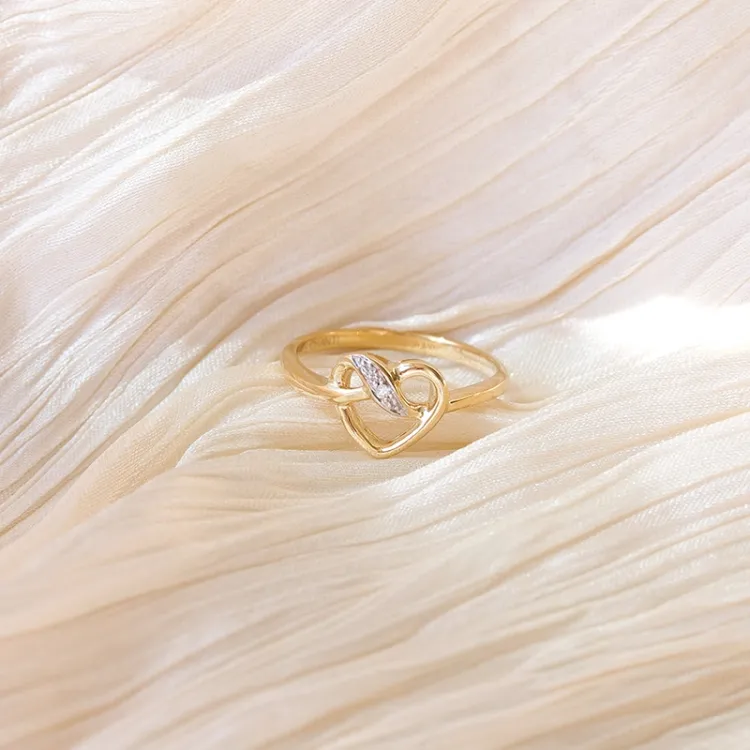 hjärta diamant ring i 9 karat guld 0,008 ct