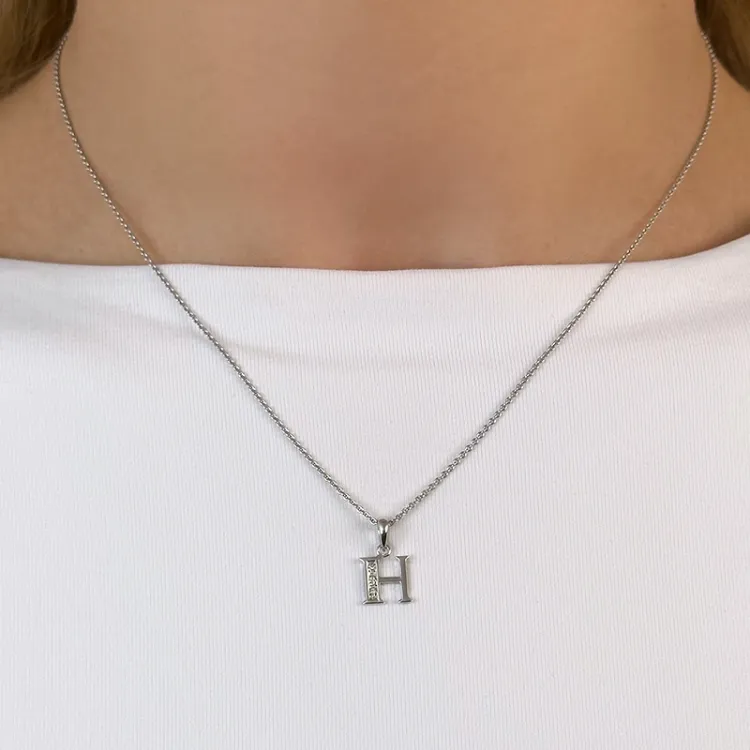 bokstav h diamant hängen i 9 carat vitguld 0,02 ct