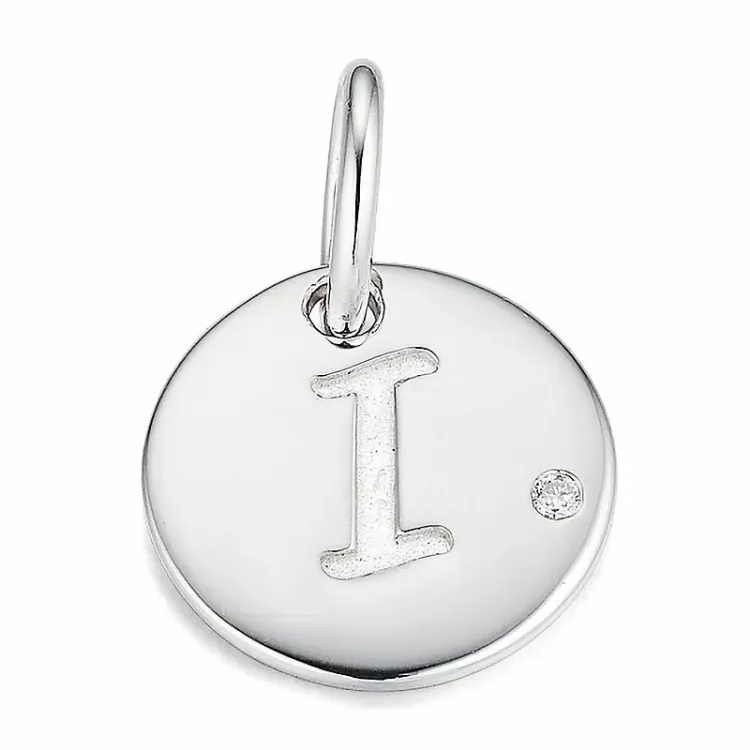 bokstav i diamantberlocker i 9 carat vitguld 0,01 ct