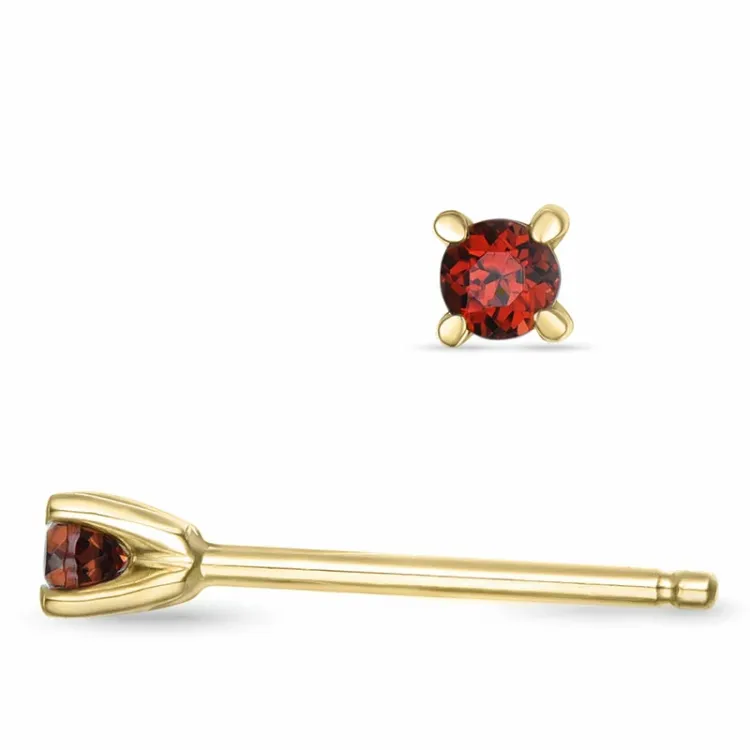 2 x 0,06 ct granat solitäreörhängestift i 9 karat guld med granat