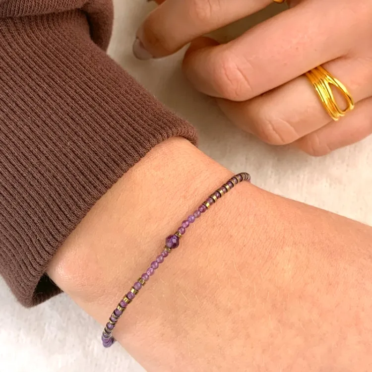 sten armband med ametist og hematite - Loom Stones