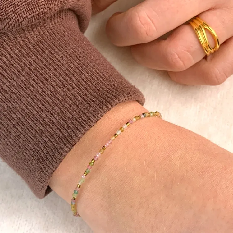 armband med turmalin og hematite - Loom Stones