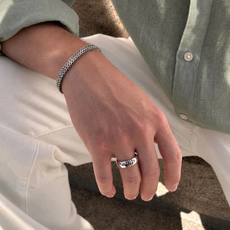 armband i stål  x 6 mm