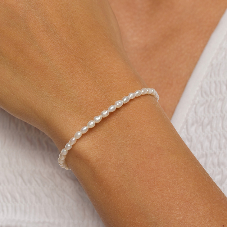 3,5 mm armband med sötvattenspärlor