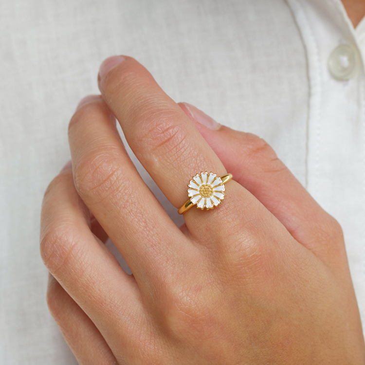 11 mm prästkrage ring i förgyllt silver - Marie