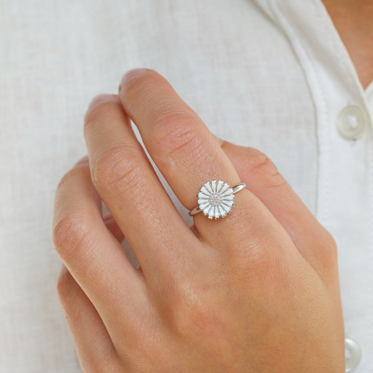 12 mm prästkrage ring i rhodinerat silver - Marie