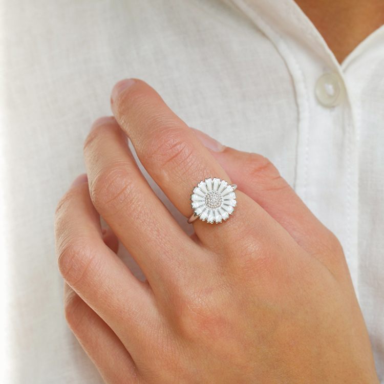 15 mm prästkrage ring i rhodinerat silver - Marie